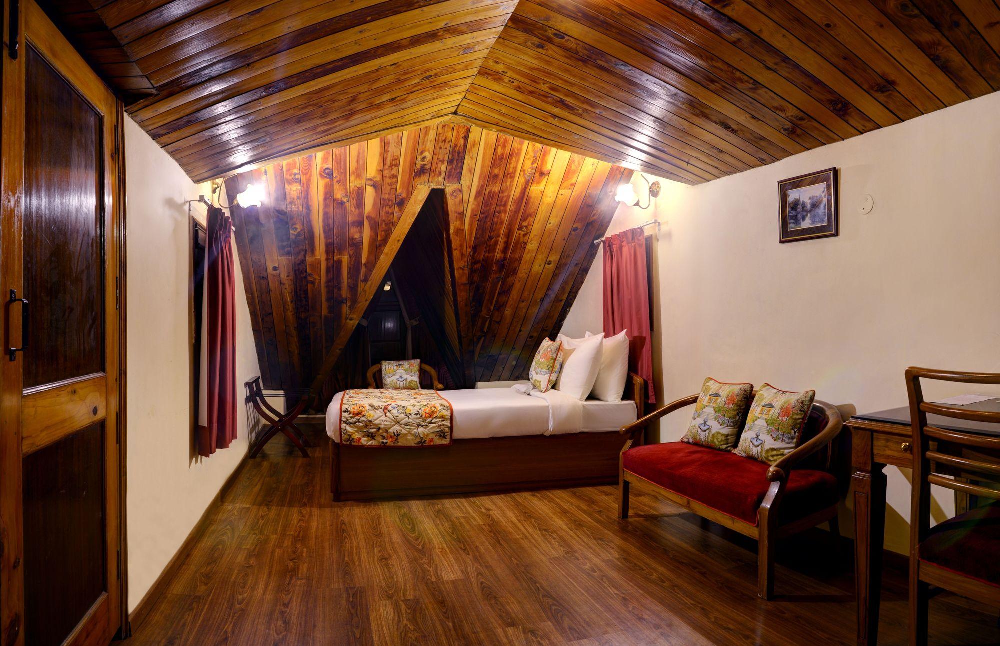 Summit Le Royale Hotel, Shimla Dış mekan fotoğraf